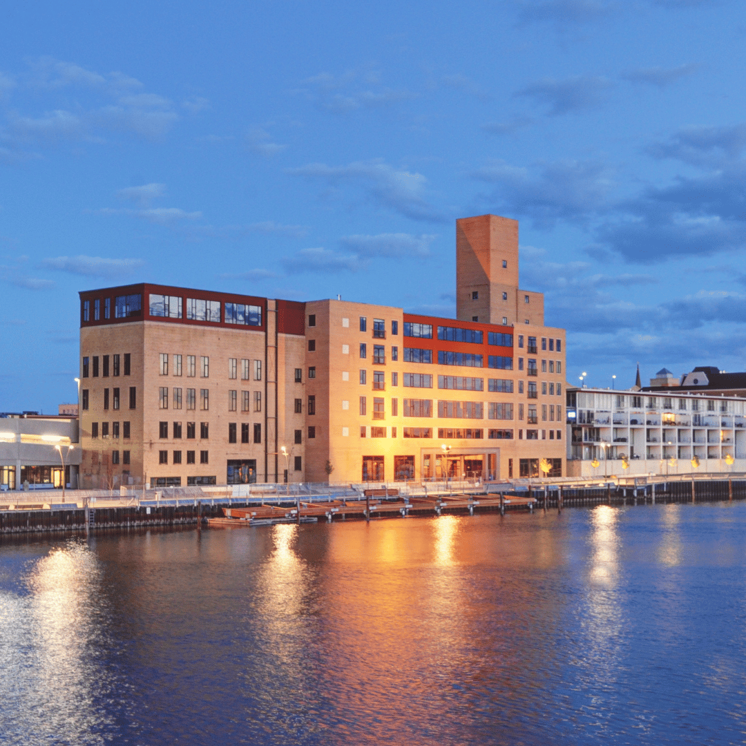 The WaterMark - Green Bay Wisconsin Construction